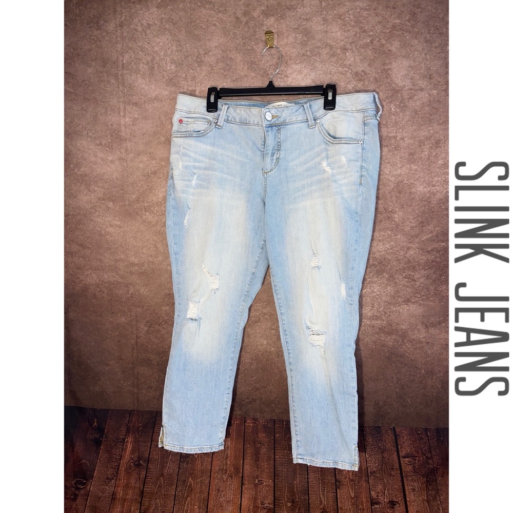 Slink Jeans~Cropped distresses jeans w/ankle slits~women’s size 16~EUC